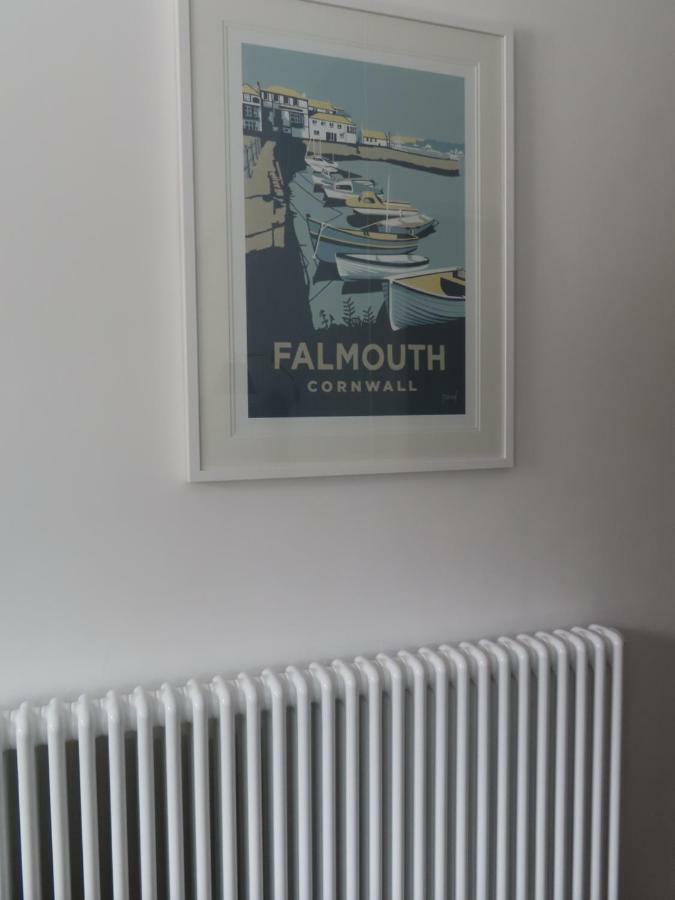 Falmouth Bay Hotel ภายนอก รูปภาพ